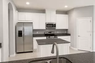 12061 Lidflower St, Orlando, FL 32824 - Photo 7