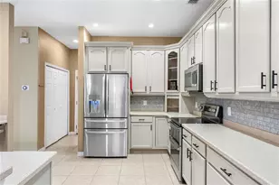 2438 Greenwillow Dr, Orlando, FL 32825 - Photo 3