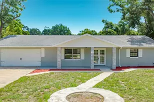 501 Rose Ave, Fruitland Park, FL 34731 - Photo 3
