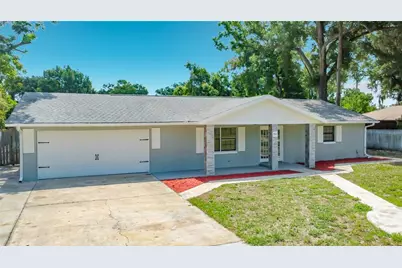 501 Rose Avenue, Fruitland Park, FL 34731 - Photo 1