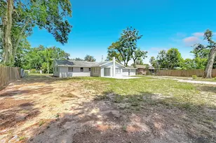 501 Rose Ave, Fruitland Park, FL 34731 - Photo 21