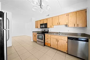 702 Michigan Ct, Saint Cloud, FL 34769 - Photo 11