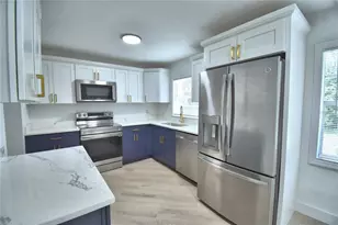 808 Oakmont Ct, Deland, FL 32720 - Photo 5
