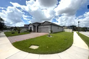 1165 Hilltop Pl, Saint Cloud, FL 34772 - Photo 3