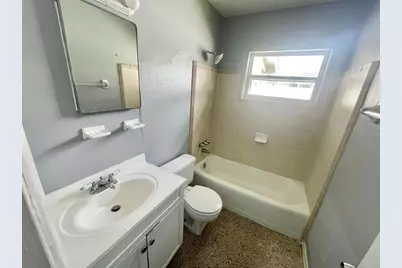 4615 Edgewater Drive, Orlando, FL 32804 - Photo 7