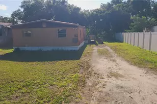 1683 Magnolia Ln, Kissimmee, FL 34746 - Photo 3