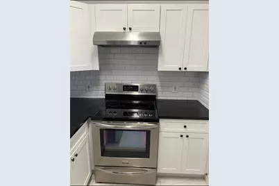6412 Queens Borough Avenue #315, Orlando, FL 32835 - Photo 3