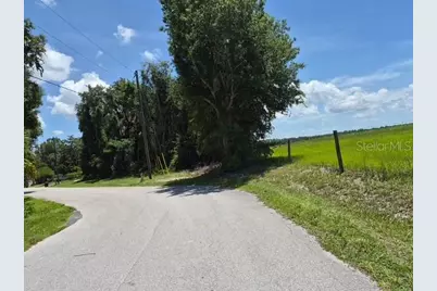 69 SE, Ocklawaha, FL 32179 - Photo 3
