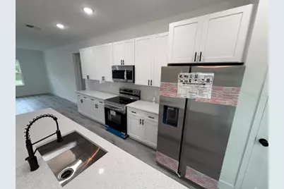 7980 N Pitcairn Way, Citrus Springs, FL 34434 - Photo 5