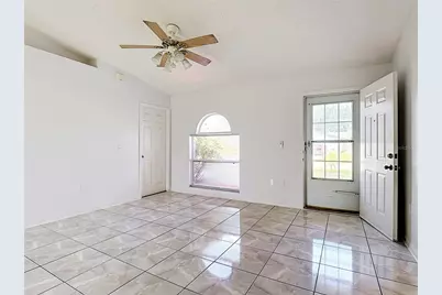 111 Bianca Court, Kissimmee, FL 34758 - Photo 5