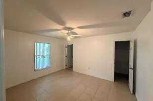 2411 Kam Ct, Kissimmee, FL 34744 - Photo 9