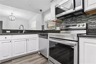 5311 Jennifer Pl, Orlando, FL 32807 - Photo 13