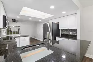 5311 Jennifer Pl, Orlando, FL 32807 - Photo 17