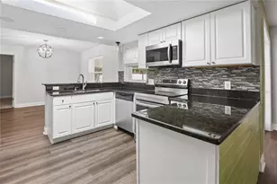 5311 Jennifer Pl, Orlando, FL 32807 - Photo 13