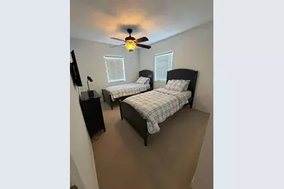 4714 W Lawn Avenue, Tampa, FL 33611 - Photo 13