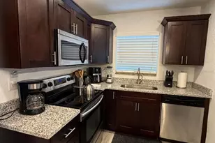 4714 W Lawn Ave, Tampa, FL 33611 - Photo 17