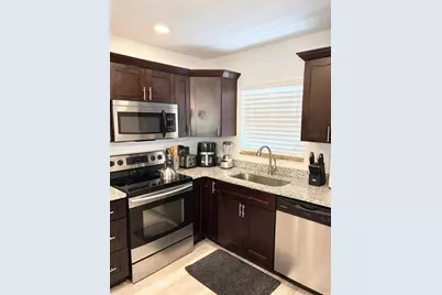 4714 W Lawn Avenue, Tampa, FL 33611 - Photo 7