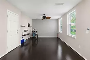 1020 Waterside Dr, Celebration, FL 34747 - Photo 5