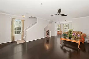 1020 Waterside Dr, Celebration, FL 34747 - Photo 11