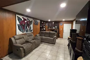 5906 Judy Dee Dr, Orlando, FL 32808 - Photo 13