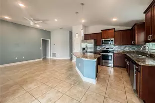 1061 Citrus Landings Blvd, Davenport, FL 33837 - Photo 3