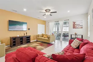 1876 Summer Dr, Davenport, FL 33897 - Photo 9