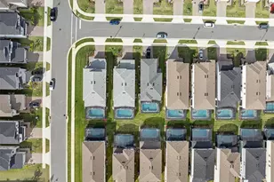 16205 St Kitts Cir, Clermont, FL 34714 - Photo 43