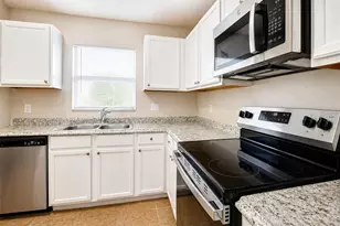 441 Danube Dr, Kissimmee, FL 34759 - Photo 9