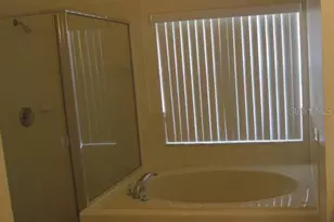 558 Brayton Ln, Davenport, FL 33897 - Photo 3