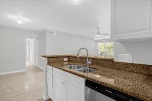 5132 Conroy Rd, Orlando, FL 32811 - Photo 3