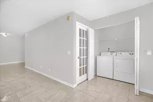 5132 Conroy Rd, Orlando, FL 32811 - Photo 13