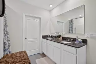 3995 Mekong Ct, Saint Cloud, FL 34772 - Photo 21