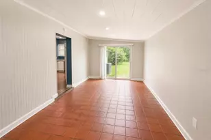 910 W 8th St, Lakeland, FL 33805 - Photo 11