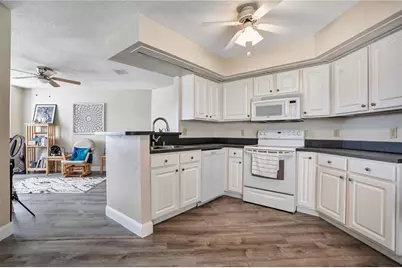 13038 Los Angeles Woods Lane, Orlando, FL 32824 - Photo 9