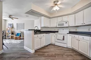 13038 Los Angeles Woods Ln, Orlando, FL 32824 - Photo 9