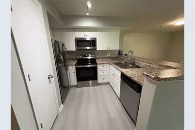 7210 Westpointe Boulevard #1323, Orlando, FL 32835 - Photo 7