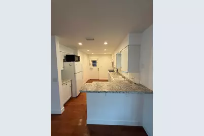 207 E Halifax Avenue, Oak Hill, FL 32759 - Photo 15