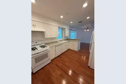 207 E Halifax Avenue, Oak Hill, FL 32759 - Photo 17