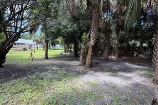 207 E Halifax Ave, Oak Hill, FL 32759 - Photo 51