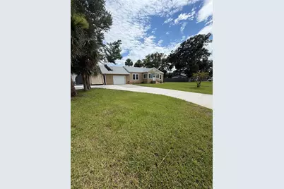 207 E Halifax Avenue, Oak Hill, FL 32759 - Photo 5