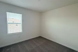 2046 Walnut Crk Dr, Kissimmee, FL 34744 - Photo 37