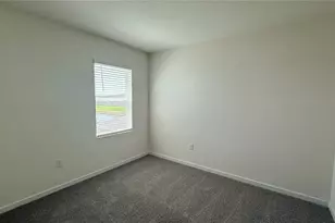 2046 Walnut Crk Dr, Kissimmee, FL 34744 - Photo 35