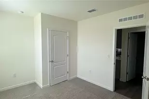 2046 Walnut Crk Dr, Kissimmee, FL 34744 - Photo 17