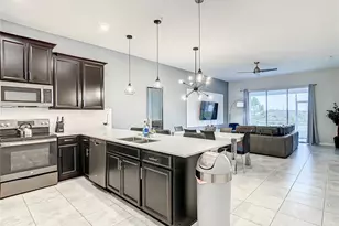 1159 Challenge Dr, Davenport, FL 33896 - Photo 5
