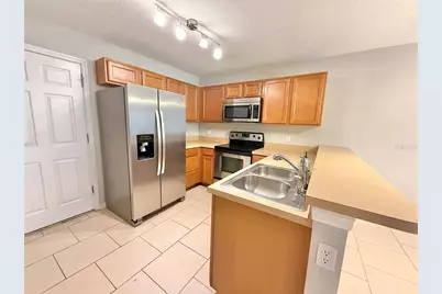 609 Cresting Oak Circle #98, Orlando, FL 32824 - Photo 5