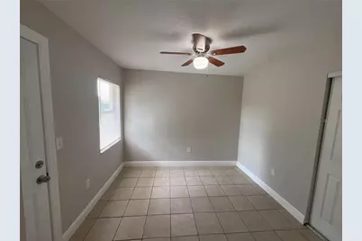 152 Julie Lane #Unit B, Auburndale, FL 33823 - Photo 9