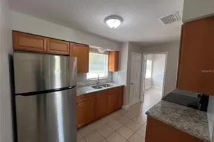 152 Julie Ln, Auburndale, FL 33823 - Photo 3