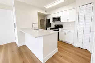2217 Grand Cayman Ct, Kissimmee, FL 34741 - Photo 5
