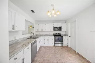 714 Tournament Ln, Kissimmee, FL 34759 - Photo 7