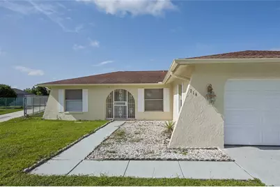 714 Tournament Lane, Kissimmee, FL 34759 - Photo 3